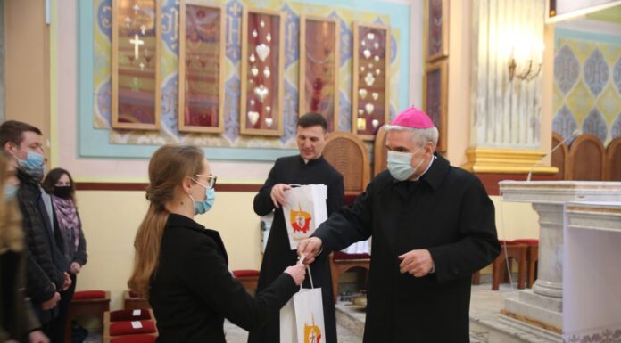 Turnieje religijne on-line