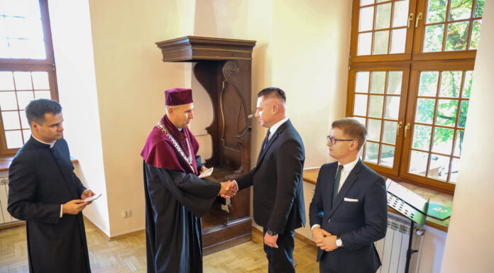 Z pokorą i odwagą w nowy rok akademicki