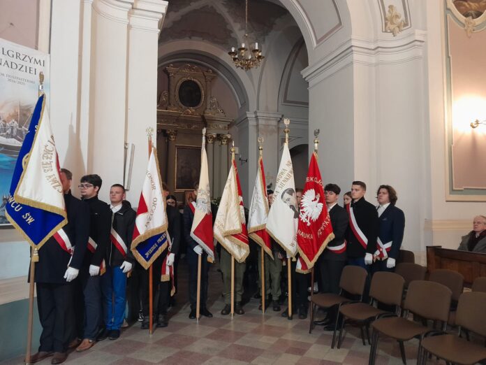 Zdjęcie WhatsApp 2025-09-30 o 21.56.22_affc6c70