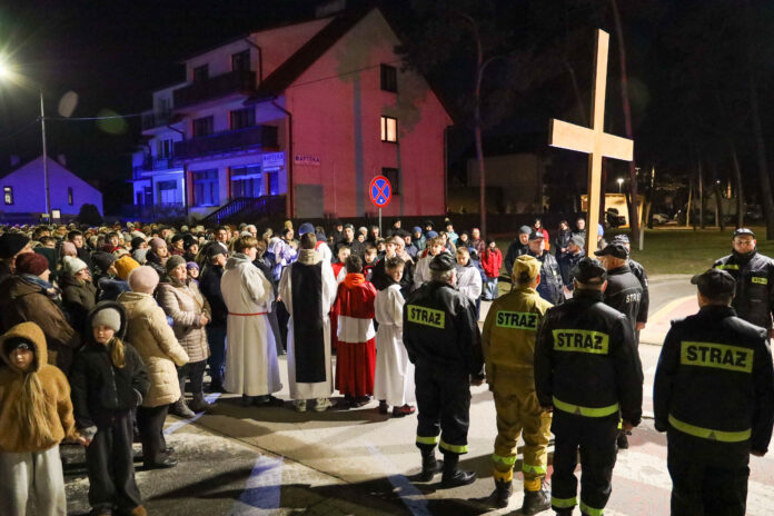 Patriotyczna Droga Krzyżowa ulicami Połańca