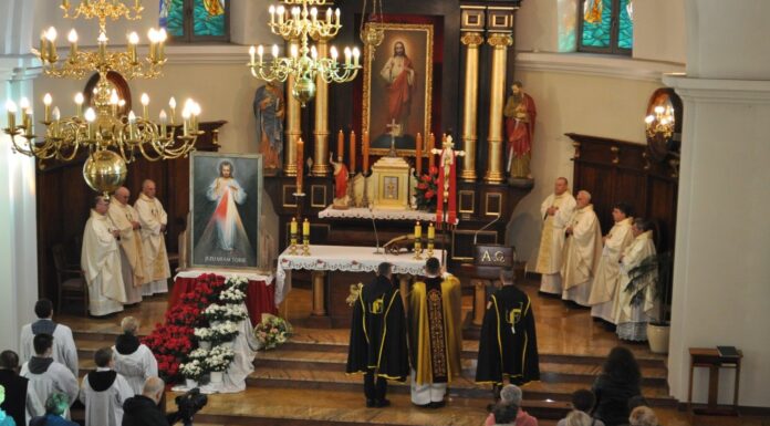 Par. pw. św. Zofii i św. Stanisława Kostki w Bodzechowie