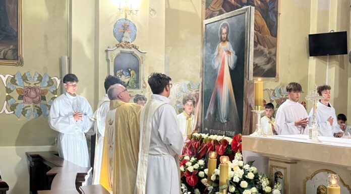 Par. pw. św. Bartłomieja Apostoła w Majdanie Królewskim