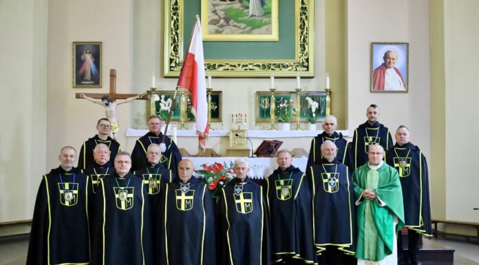 Erygowanie Chorągwi Matki Odkupiciela Zakonu Rycerskiego św. Jana Pawła II