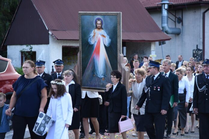 20260906-nawiedzenie_obrazu_chrystusa_miłosiernego-042